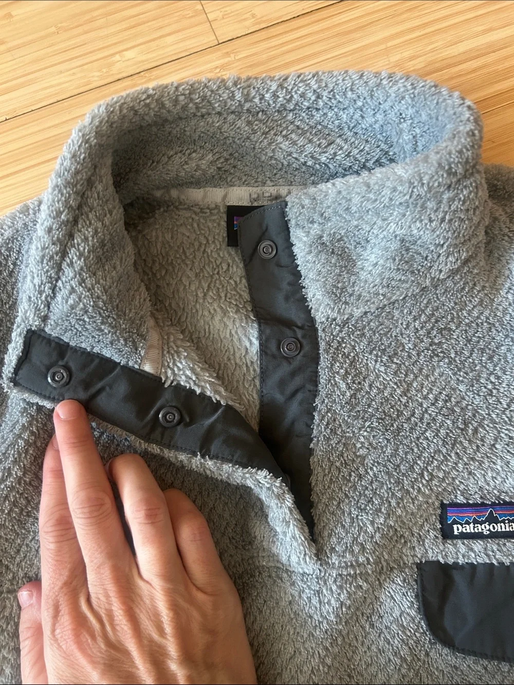 Patagonia Youth Grey Fleece PullOver Size Large 12
